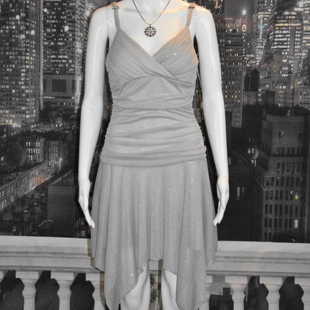 Three Pink Hearts Trinni sz M Sparkling Gray Asymmetrical Hemline Ruched Dress